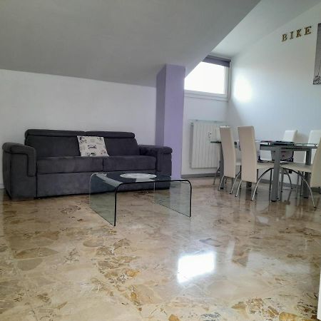 Bike House "Silver" Seriate Esterno foto